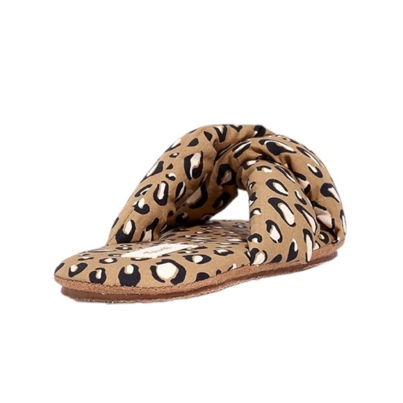 Madewell Crisscross Scuff Animal Print Slippers - Picture 4 of 11